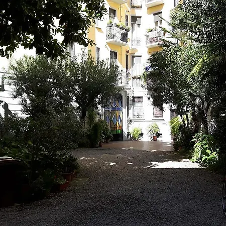 Frühstückspension Bronzino House 3*