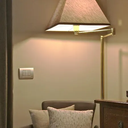 Bronzino House 4* 밀라노