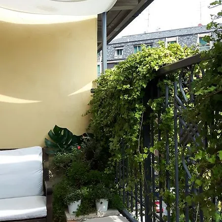 Bed and Breakfast Bronzino House 2*