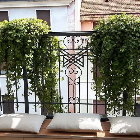 Bronzino House 4* Milão