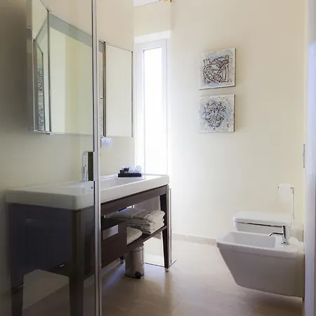 Bronzino House 2* Milano